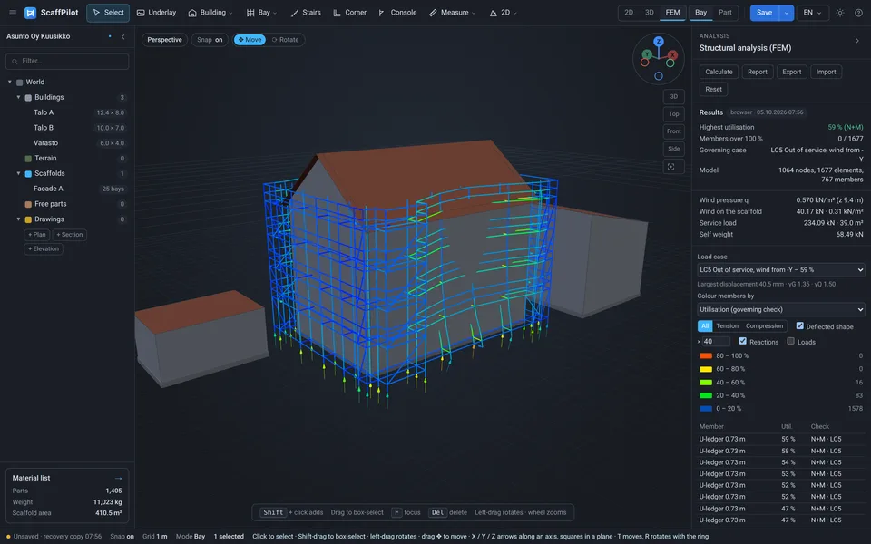 Scaffold FEM result with deflected shape and support reactions in ScaffPilot